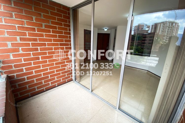 Apartamento de 3 alcobas en arriendo en Las Lomas No.2, Medellín, 100 m² · foto 9 de 24