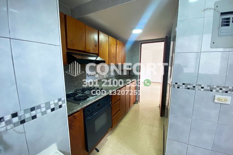 Apartamento de 3 alcobas en arriendo en Las Lomas No.2, Medellín, 100 m² · foto 10 de 24