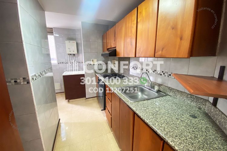 Apartamento de 3 alcobas en arriendo en Las Lomas No.2, Medellín, 100 m² · foto 12 de 24