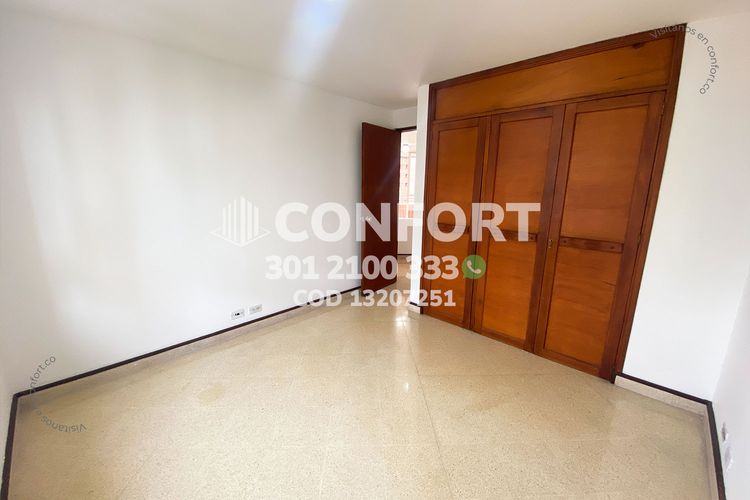 Apartamento de 3 alcobas en arriendo en Las Lomas No.2, Medellín, 100 m² · foto 14 de 24
