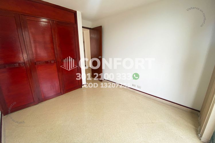 Apartamento de 3 alcobas en arriendo en Las Lomas No.2, Medellín, 100 m² · foto 18 de 24