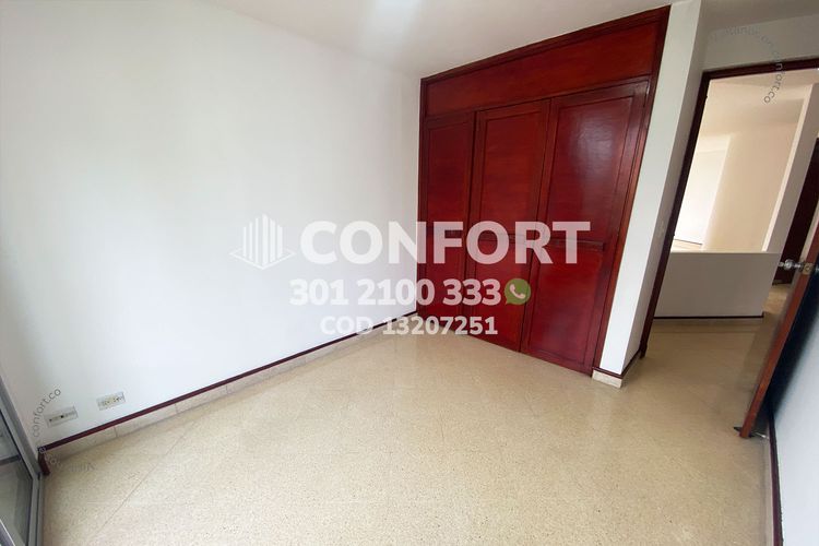Apartamento de 3 alcobas en arriendo en Las Lomas No.2, Medellín, 100 m² · foto 19 de 24