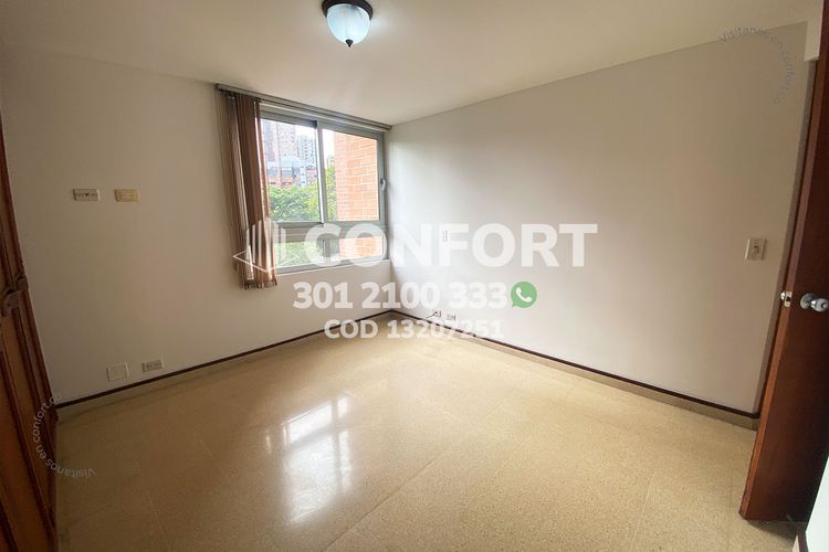Apartamento de 3 alcobas en arriendo en Las Lomas No.2, Medellín, 100 m² · foto 23 de 24