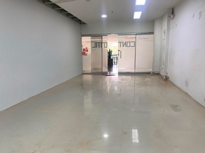 Local en arriendo en Cumbres, Envigado, 40 m² · foto 3 de 5