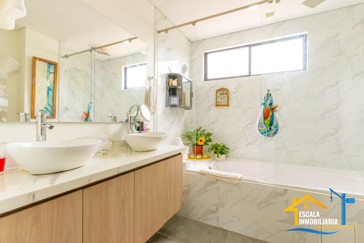 Casa de 3 alcobas en venta en La Moya, Cota, 143 m² · foto 12 de 22