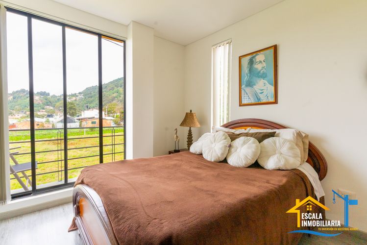 Casa de 3 alcobas en venta en La Moya, Cota, 143 m² · foto 7 de 22
