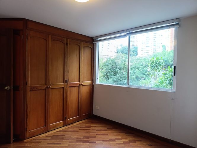 Apartamento de 3 alcobas en arriendo en El Poblado, Medellín, 97 m² · foto 10 de 18