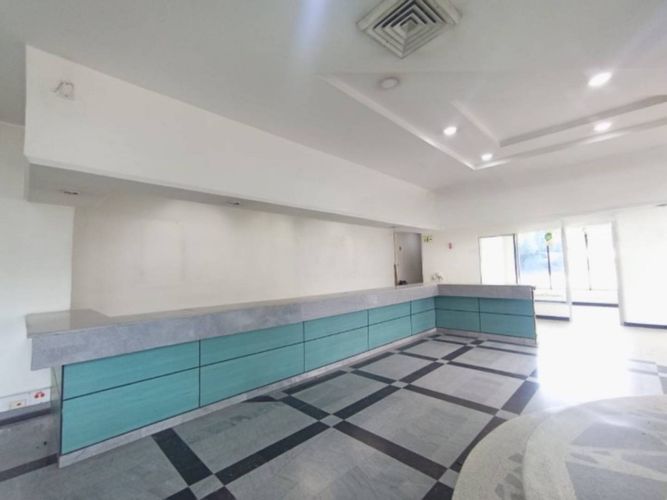 Local en arriendo en La Esmeralda, Itagüí, 205 m² · foto 3 de 17