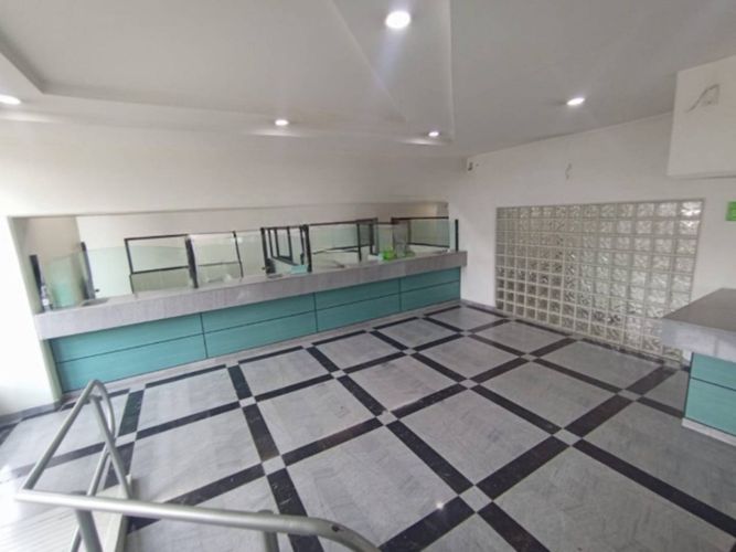 Local en arriendo en La Esmeralda, Itagüí, 205 m² · foto 4 de 17