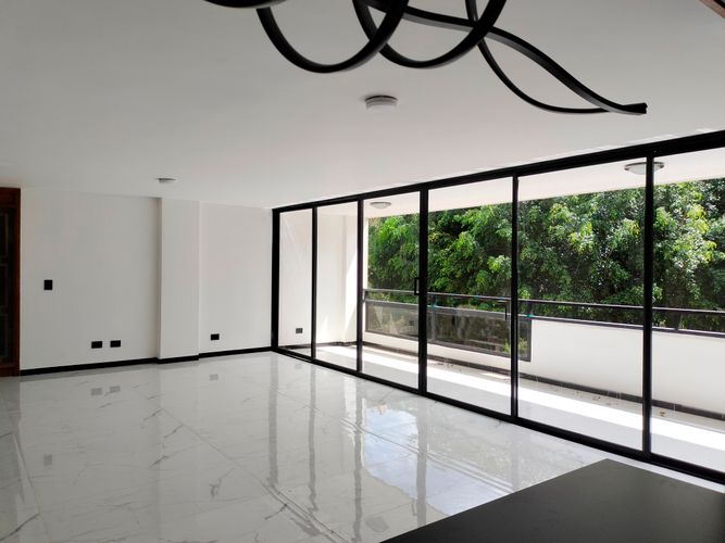 Apartamento de 4 alcobas en venta en El Poblado, Medellín, 163 m² · foto 2 de 20