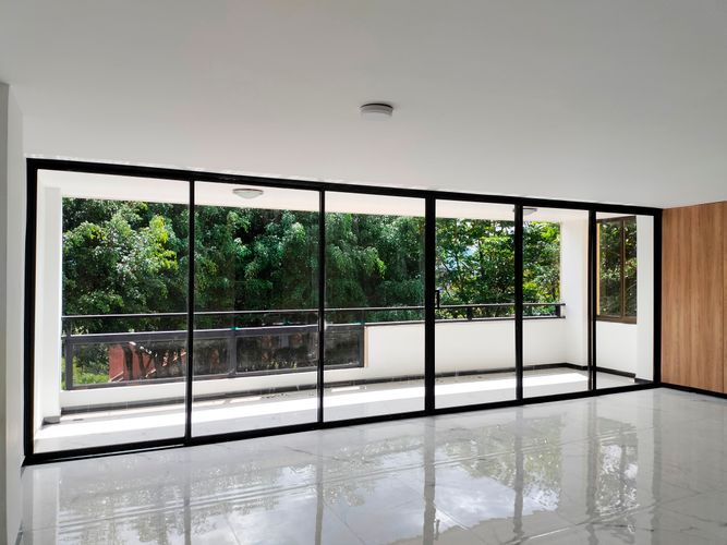 Apartamento de 4 alcobas en venta en El Poblado, Medellín, 163 m² · foto 3 de 20