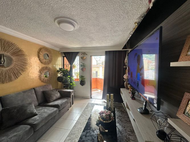 Apartamento de 5 alcobas en venta en El Prado, Bucaramanga, 162 m² · foto 3 de 15
