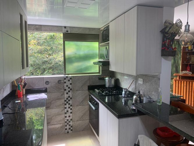 Casa de 4 alcobas en venta en Cumbres, Envigado, 180 m² · foto 9 de 24