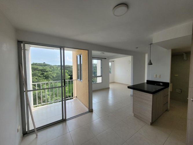 Apartamento de 2 alcobas en venta en Las Mercedes, Jamundí, 54 m² · foto 3 de 18