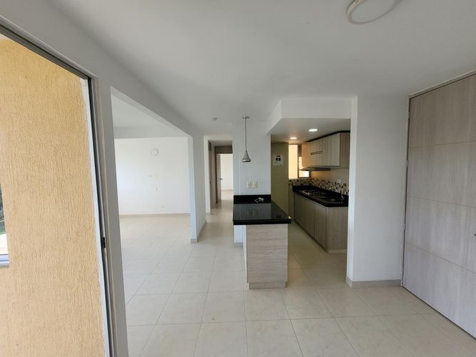 Apartamento de 2 alcobas en venta en Las Mercedes, Jamundí, 54 m² · foto 4 de 18