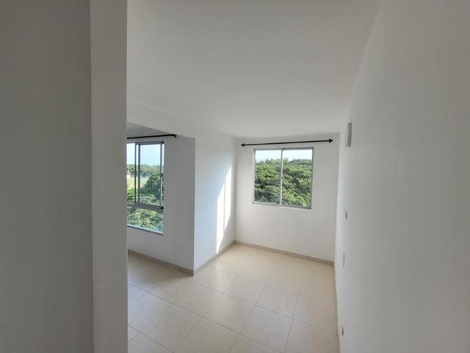 Apartamento de 2 alcobas en venta en Las Mercedes, Jamundí, 54 m² · foto 9 de 18