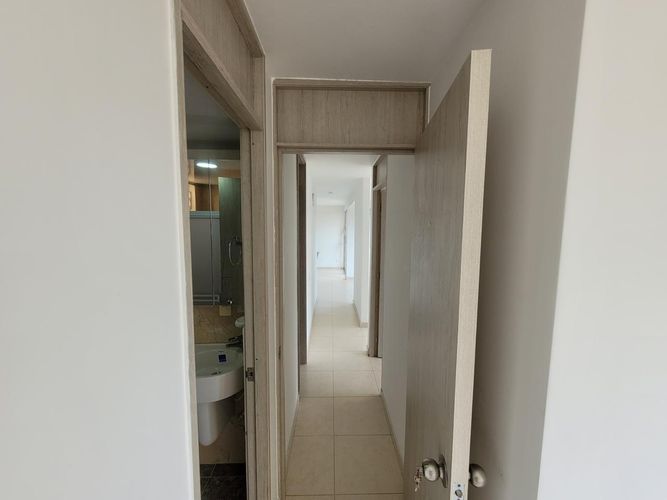 Apartamento de 2 alcobas en venta en Las Mercedes, Jamundí, 54 m² · foto 13 de 18