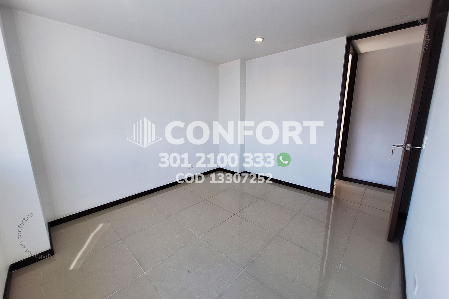 Apartamento en arriendo en Loma Del Esmeraldal, Envigado · foto 18 de 24