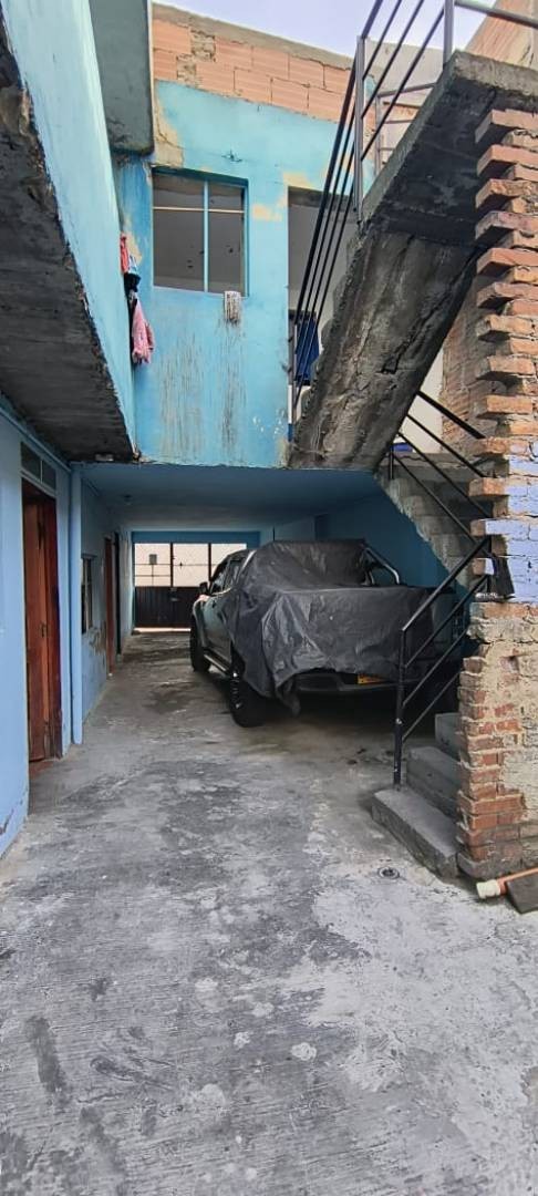 Casa en venta en La Azucena, Bogotá · foto 3 de 23