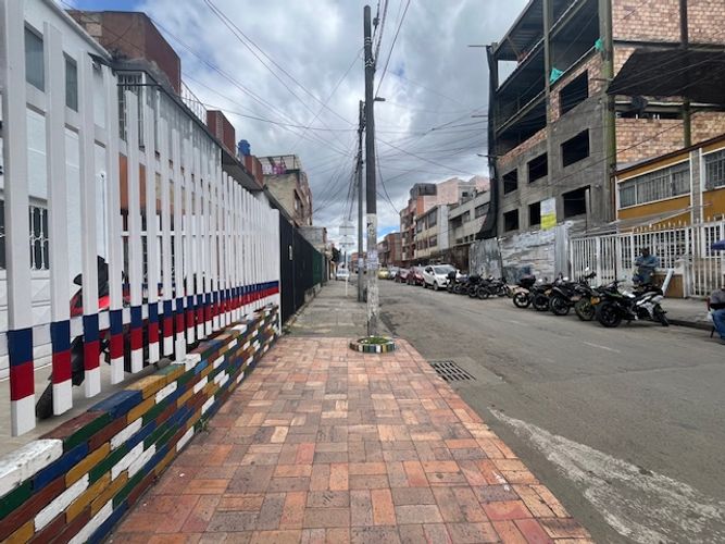 Casa de 5 alcobas en venta en Centro Fontibon, Bogotá, 400 m² · foto 20 de 21