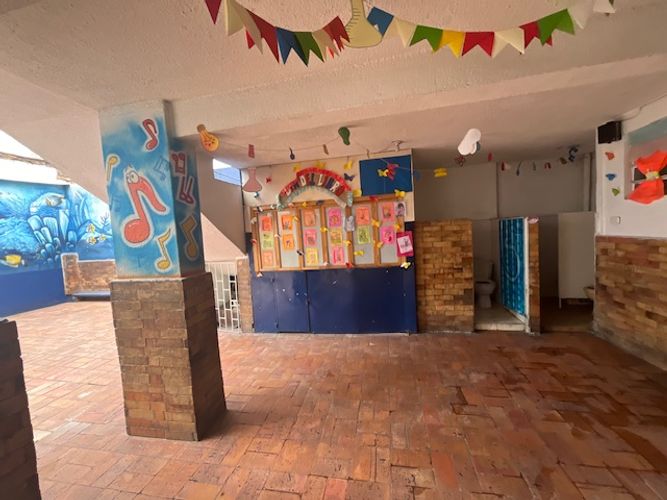 Casa de 5 alcobas en venta en Centro Fontibon, Bogotá, 400 m² · foto 13 de 21