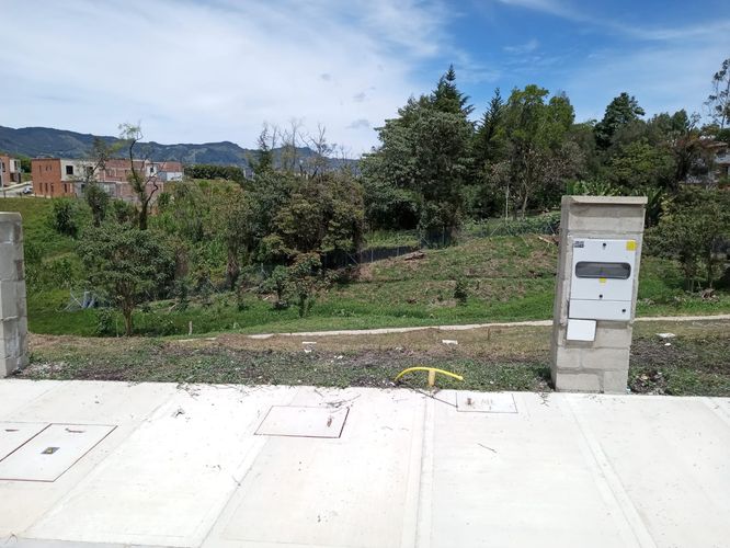 Lote en venta en La Maria, El Carmen de Viboral, 102 m² · foto 4 de 13