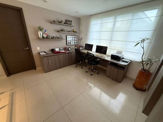 Casa de 4 alcobas en venta en Terrazas De Menzuli, Floridablanca, 500 m² · foto 11 de 18