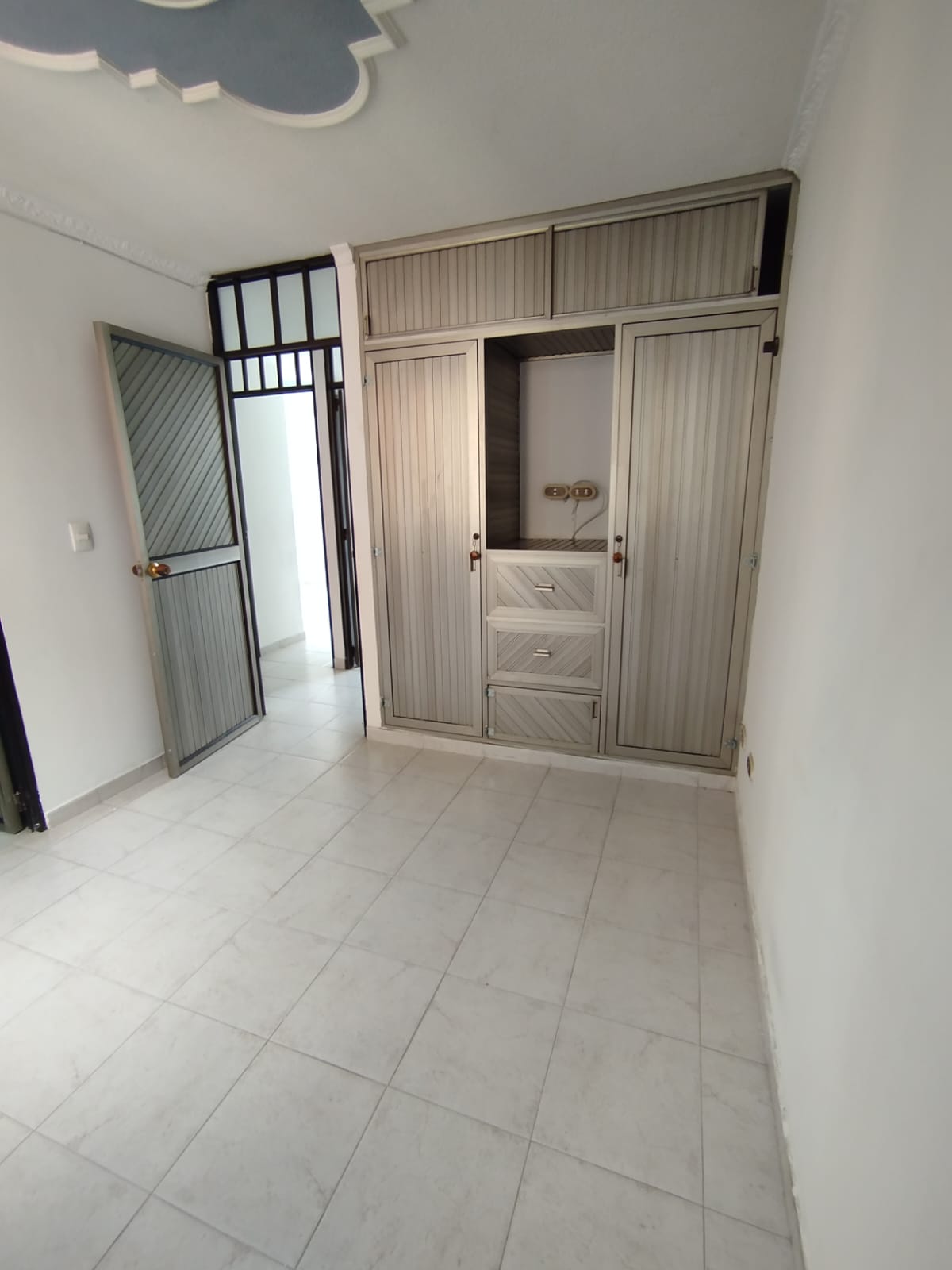 Apartamento en venta en Cañaverales, Cali · foto 6 de 16