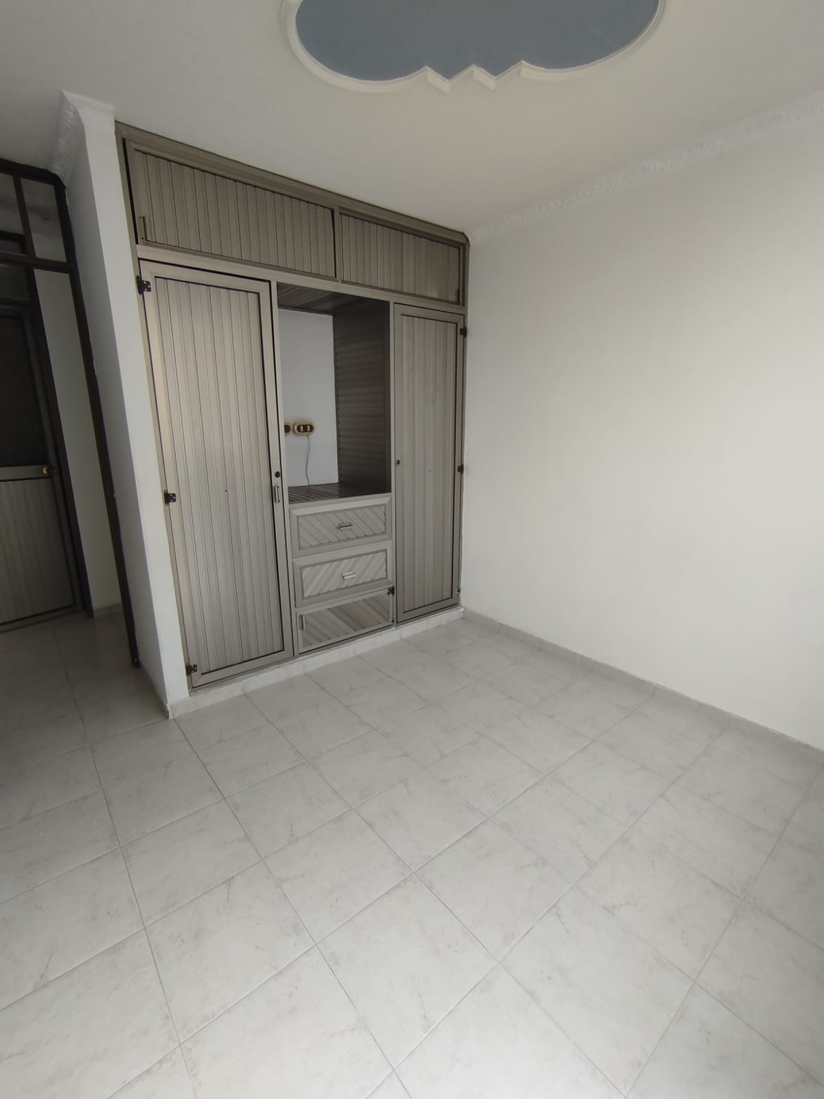 Apartamento en venta en Cañaverales, Cali · foto 10 de 16