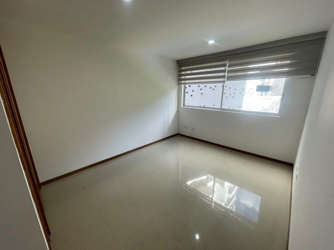 Apartamento de 3 alcobas en venta en Las Lomitas, Sabaneta, 117 m² · foto 6 de 19