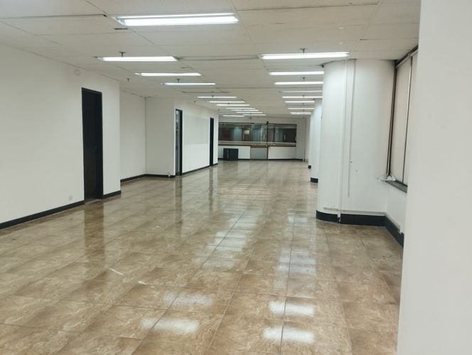Oficina en arriendo en El Poblado, Medellín, 153 m² · foto 9 de 17