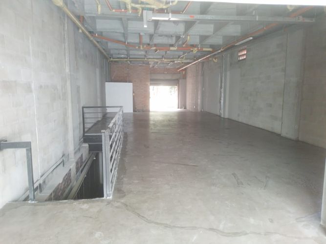 Local en arriendo en Cristo Rey, Medellín, 270 m² · foto 16 de 18