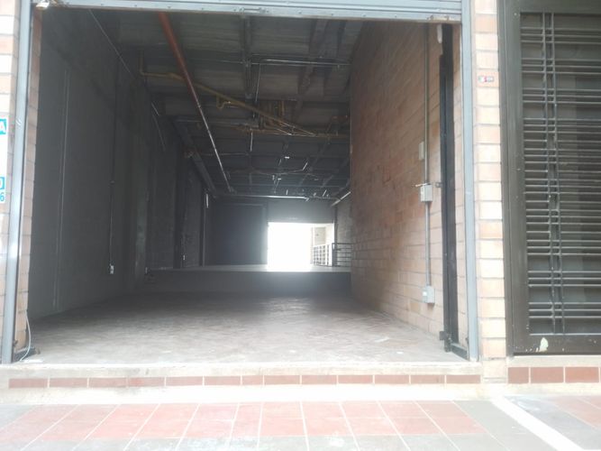 Local en arriendo en Cristo Rey, Medellín, 270 m² · foto 15 de 18