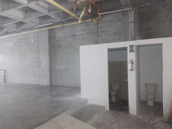 Local en arriendo en Cristo Rey, Medellín, 270 m² · foto 14 de 18