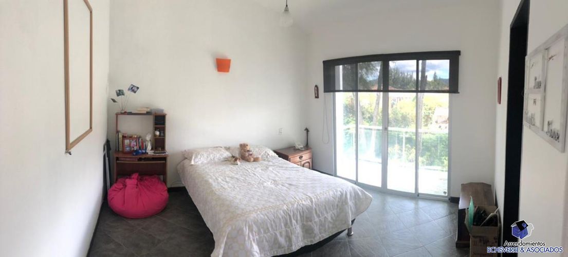Casa de 4 alcobas en venta en Llano Grande, Rionegro, 1580 m² · foto 19 de 24