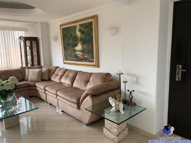 Casa de 3 alcobas en venta en El Campestre, Medellín, 280 m² · foto 2 de 23