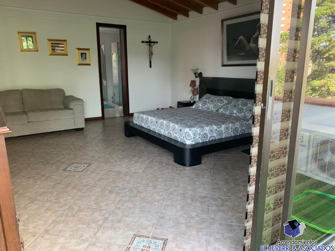 Casa de 3 alcobas en venta en El Campestre, Medellín, 280 m² · foto 11 de 23