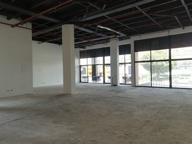 Local en venta en Belén Rosales, Medellín, 254 m² · foto 14 de 15
