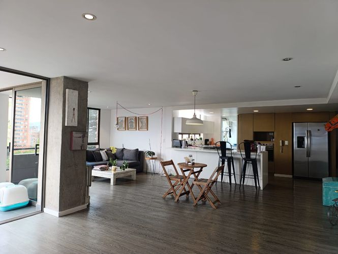 Apartamento de 3 alcobas en arriendo en El Poblado, Medellín, 164 m² · foto 3 de 19