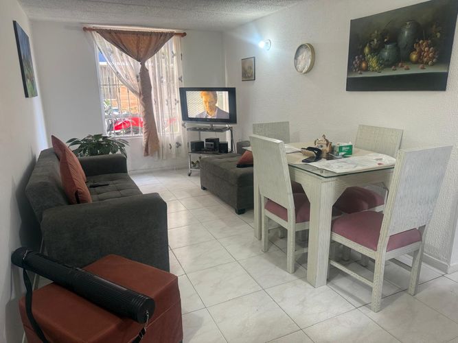 Apartamento de 3 alcobas en venta en La Cristalina, Soacha, 63 m² · foto 5 de 15