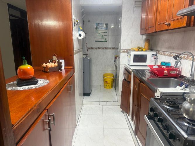 Apartamento de 3 alcobas en venta en La Cristalina, Soacha, 63 m² · foto 8 de 15