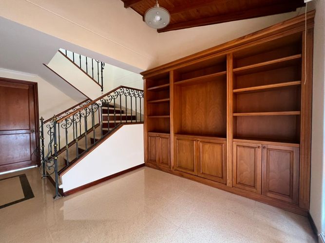 Casa de 3 alcobas en venta en Loma Benedictinos, Envigado, 186 m² · foto 17 de 19
