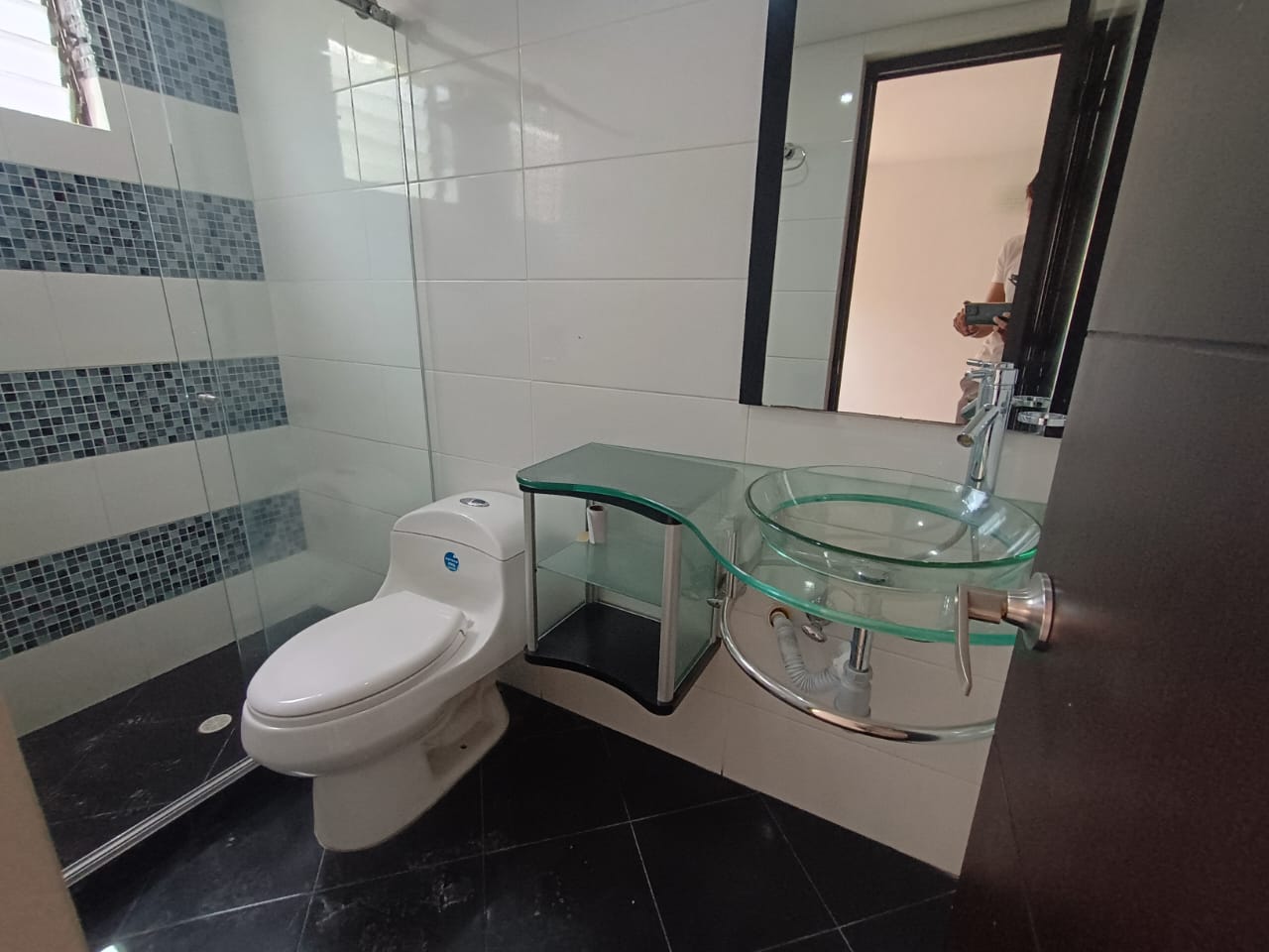 Apartamento en arriendo en Belén, Medellín · foto 15 de 17