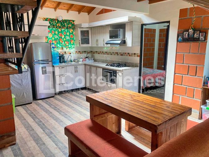 Finca en venta en San Felix, Bello, 103 m² · foto 5 de 24