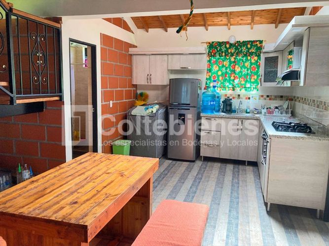 Finca en venta en San Felix, Bello, 103 m² · foto 6 de 24