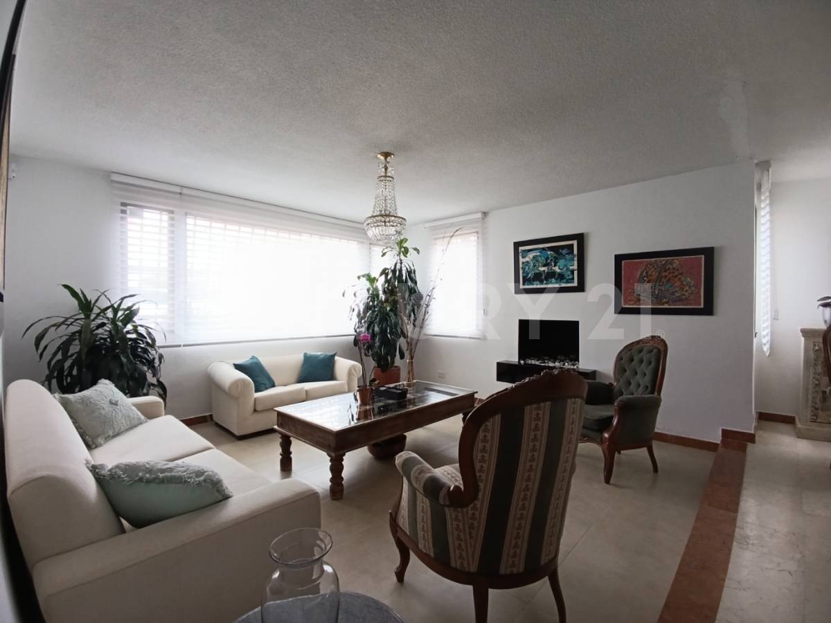 Casa en venta en Morato, Bogotá · foto 10 de 24