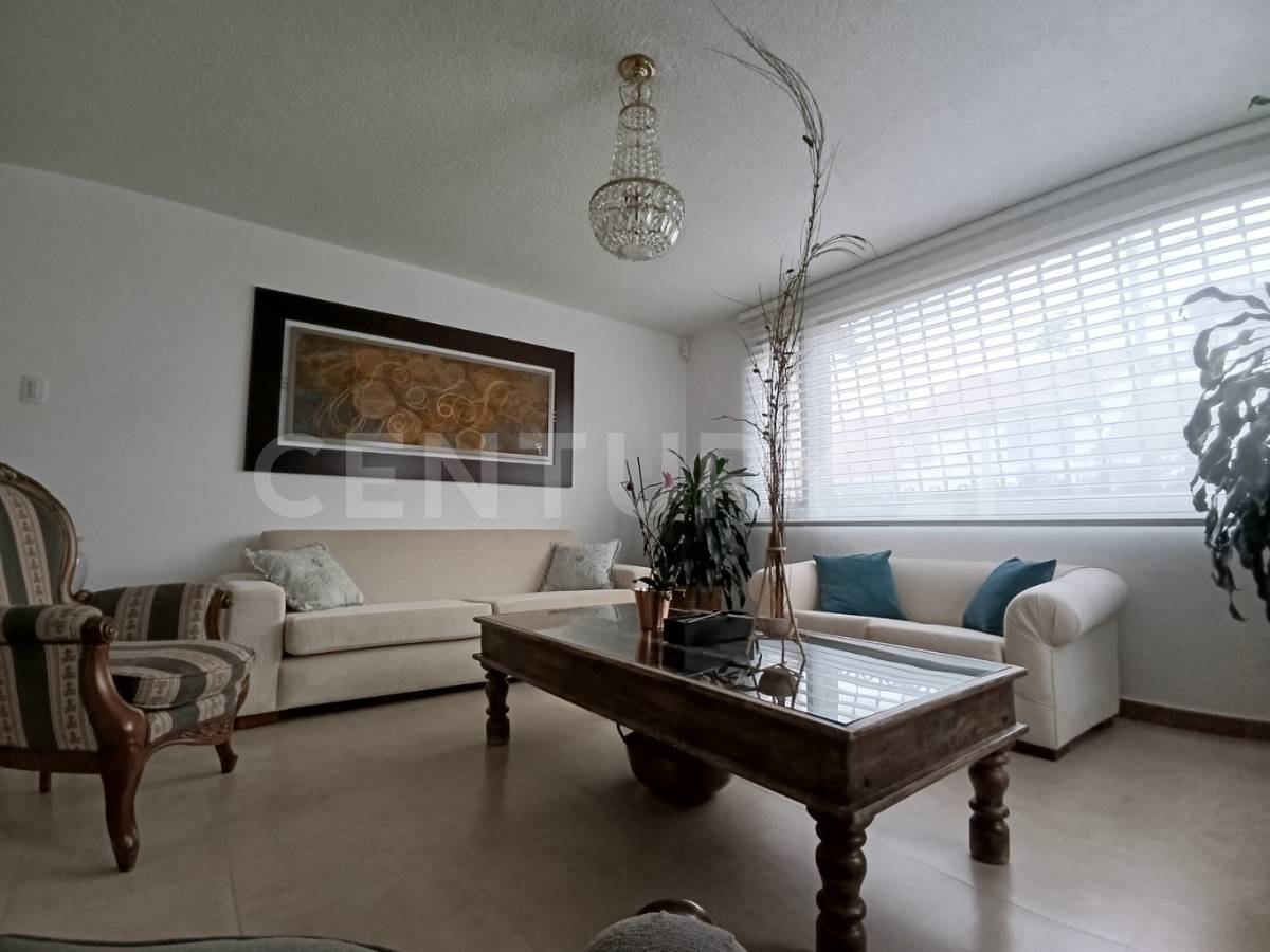 Casa en venta en Morato, Bogotá · foto 11 de 24
