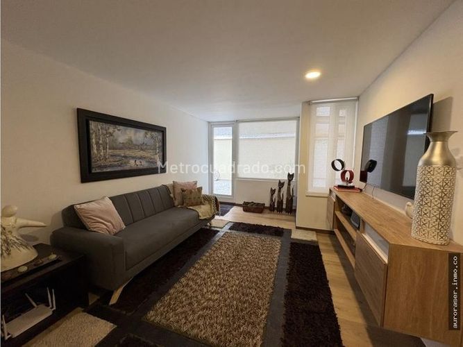 Apartamento en venta en Los Rosales, Bogotá · foto 6 de 12