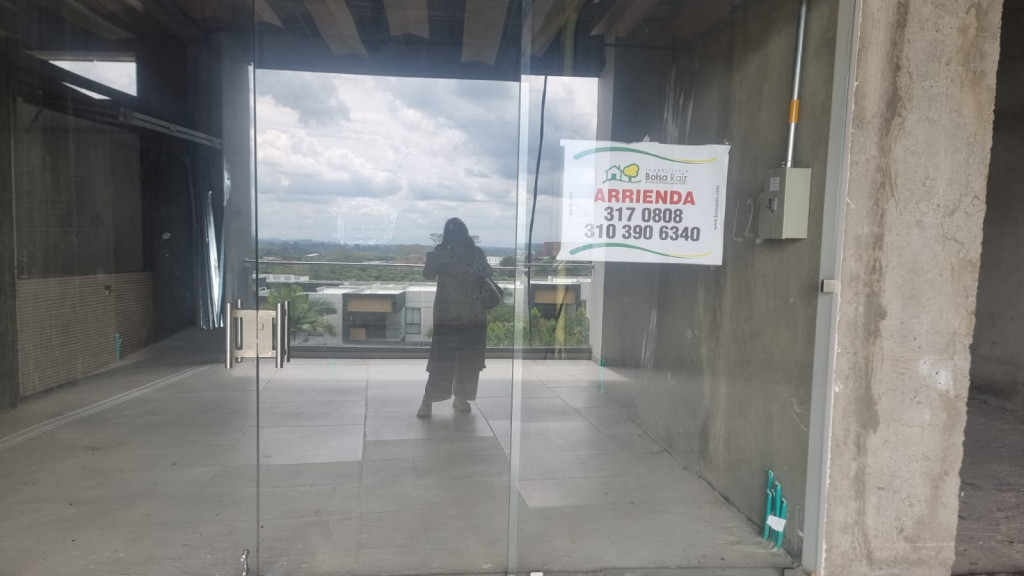 Retail space for rent in Cerritos, Pereira