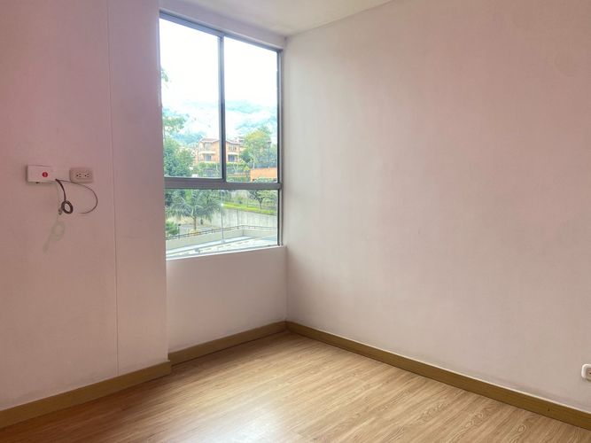 Apartamento de 3 alcobas en arriendo en San Jose, Sabaneta, 87 m² · foto 9 de 20